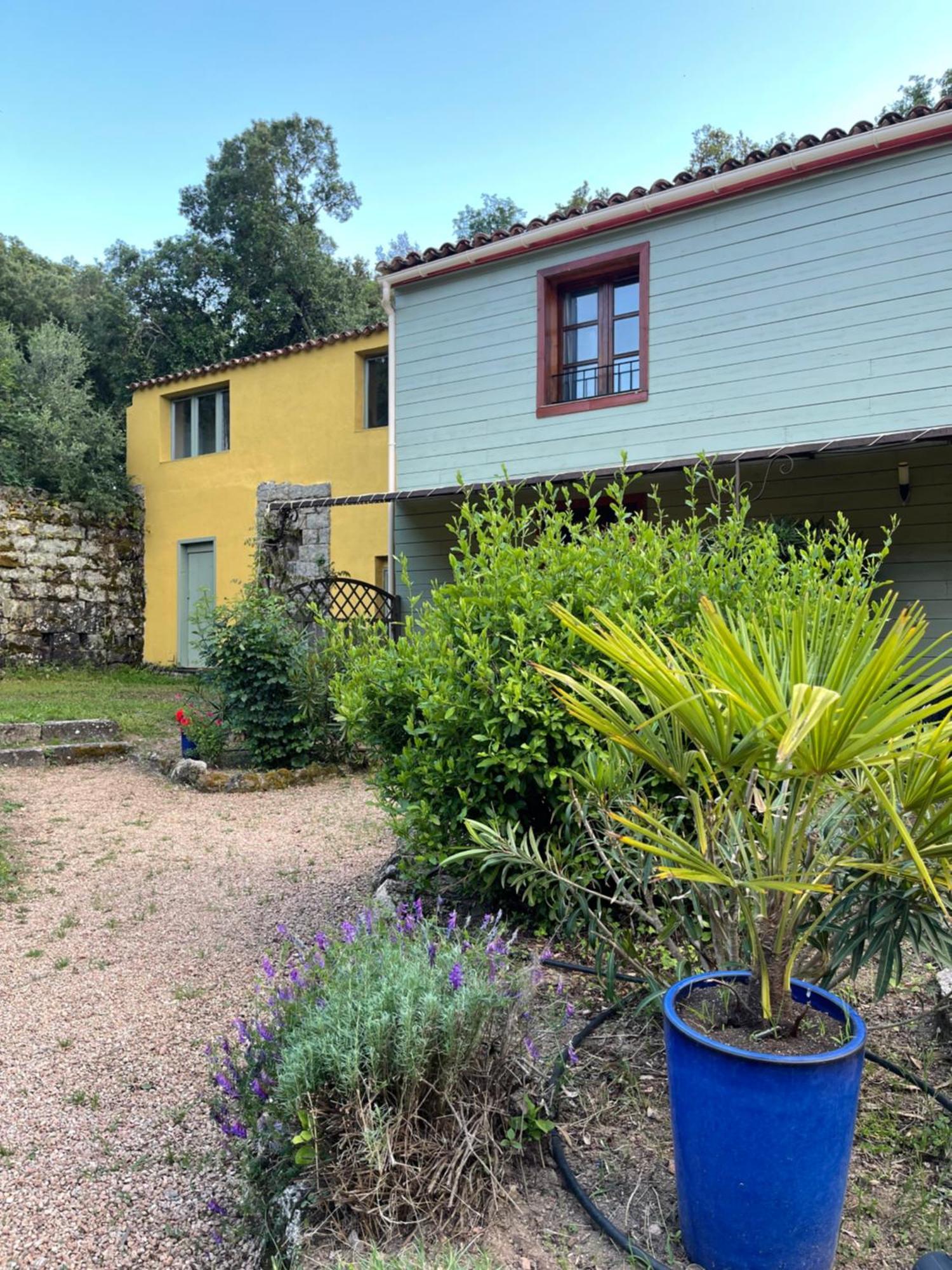 Bed & Breakfast D'hotes Barraconu 3*